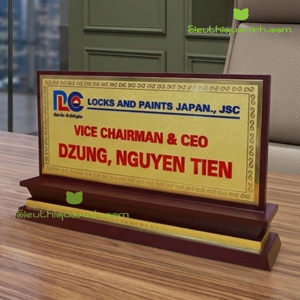 Mẫu biển chức danh để bàn làm việc giám đốc đẹp